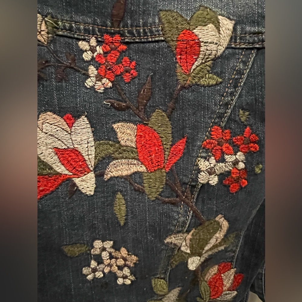 Earl Jeans Dark Blue Denim Jacket with Red & Green Floral Embroidery - Picture 4 of 7